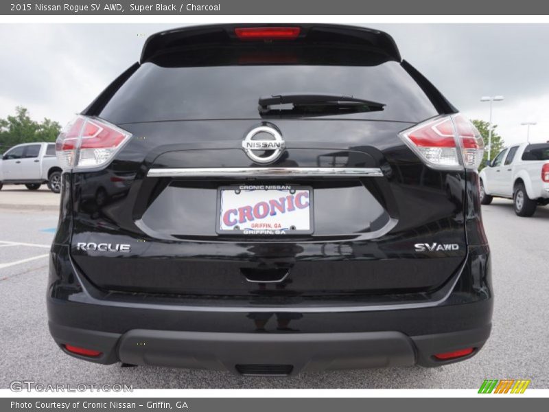 Super Black / Charcoal 2015 Nissan Rogue SV AWD