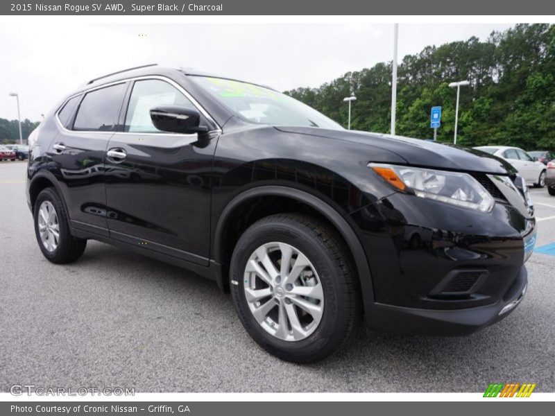 Super Black / Charcoal 2015 Nissan Rogue SV AWD