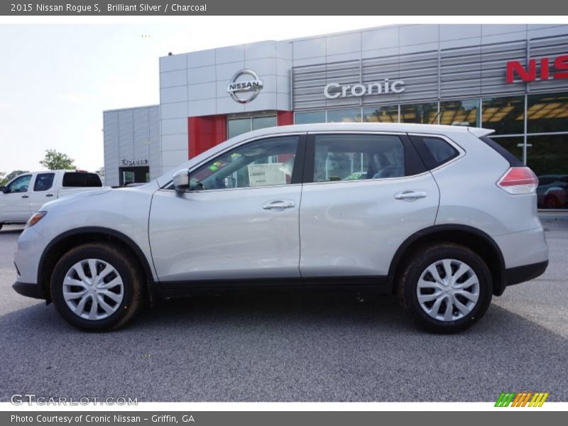 Brilliant Silver / Charcoal 2015 Nissan Rogue S