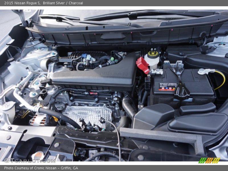 Brilliant Silver / Charcoal 2015 Nissan Rogue S