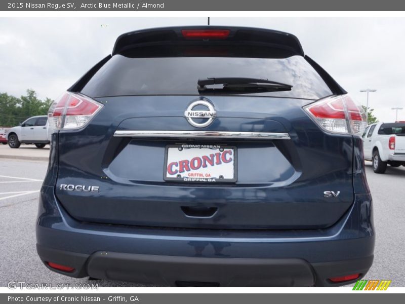 Arctic Blue Metallic / Almond 2015 Nissan Rogue SV