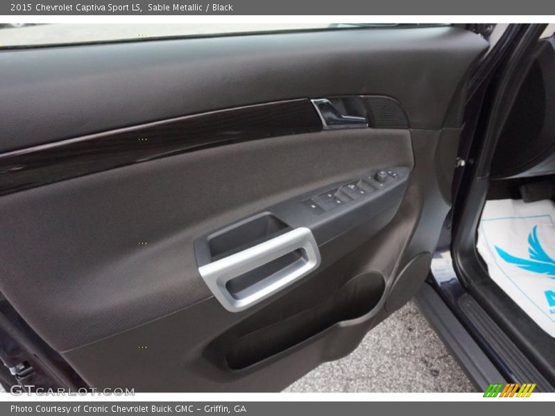 Sable Metallic / Black 2015 Chevrolet Captiva Sport LS