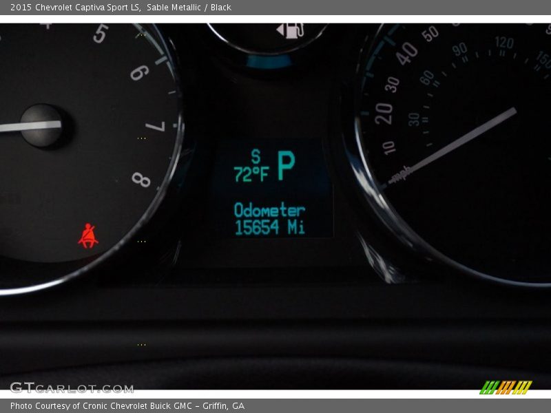 Sable Metallic / Black 2015 Chevrolet Captiva Sport LS