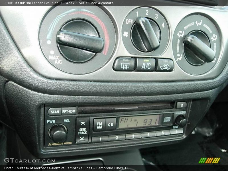 Apex Silver / Black Alcantara 2006 Mitsubishi Lancer Evolution IX