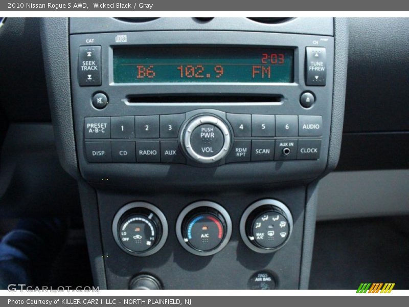 Wicked Black / Gray 2010 Nissan Rogue S AWD