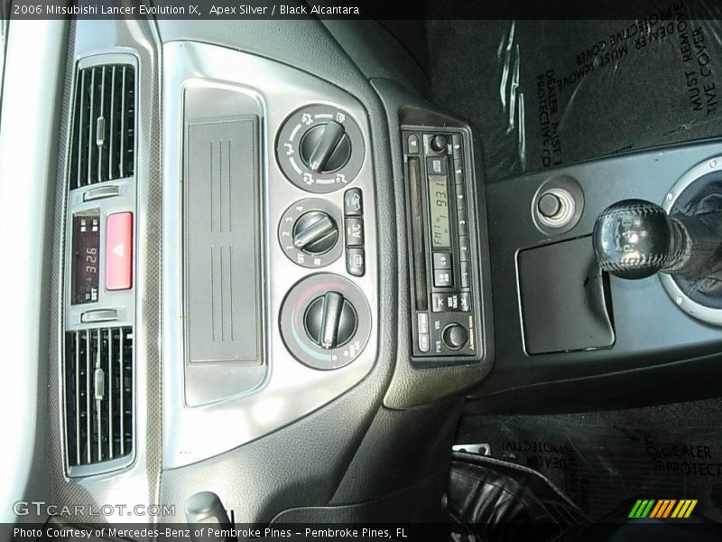 Apex Silver / Black Alcantara 2006 Mitsubishi Lancer Evolution IX
