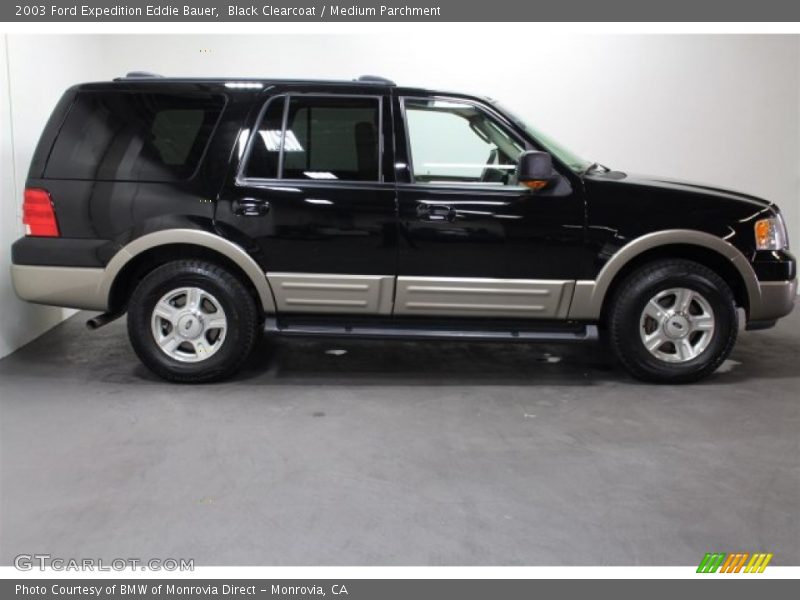 Black Clearcoat / Medium Parchment 2003 Ford Expedition Eddie Bauer