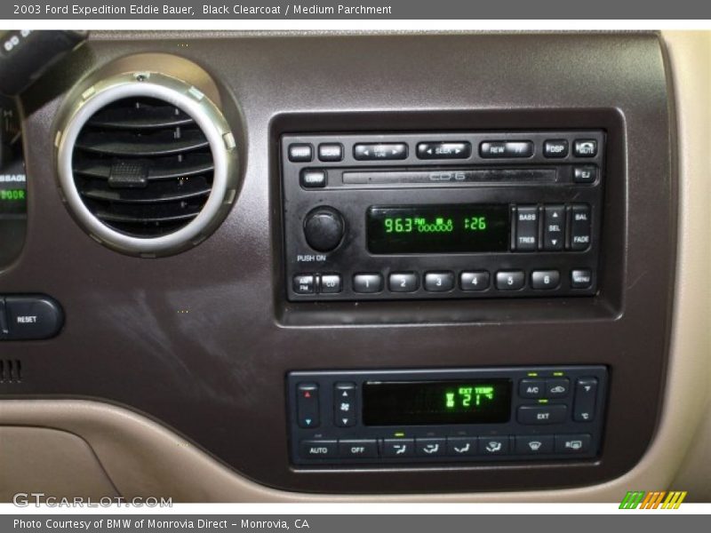 Black Clearcoat / Medium Parchment 2003 Ford Expedition Eddie Bauer