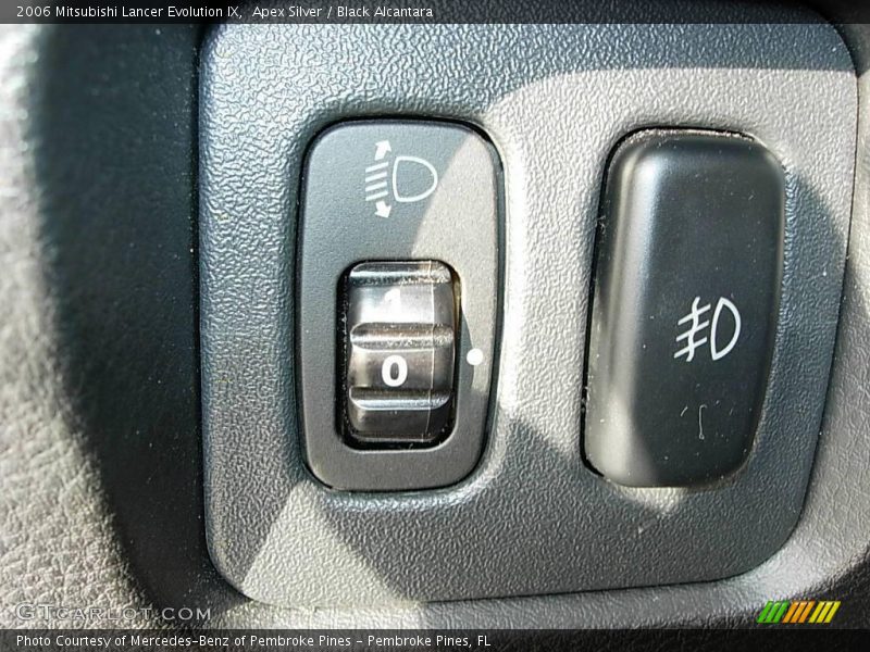 Apex Silver / Black Alcantara 2006 Mitsubishi Lancer Evolution IX