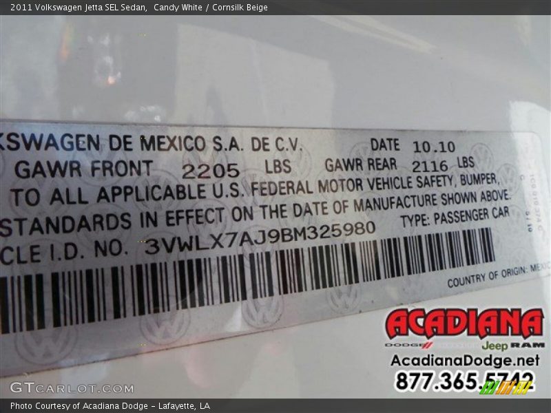 Candy White / Cornsilk Beige 2011 Volkswagen Jetta SEL Sedan