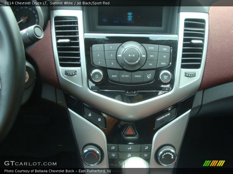 Summit White / Jet Black/Sport Red 2014 Chevrolet Cruze LT
