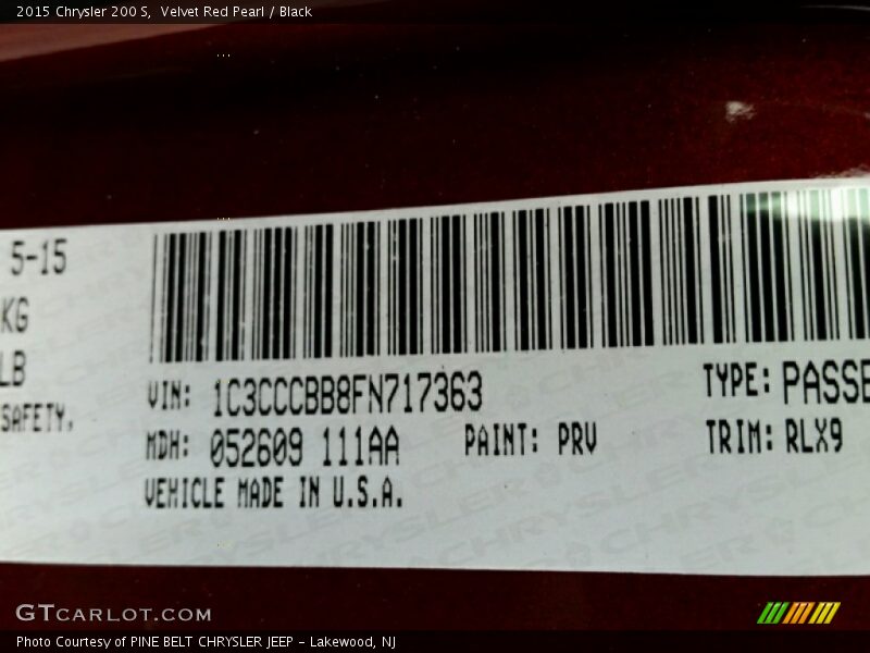 Velvet Red Pearl / Black 2015 Chrysler 200 S