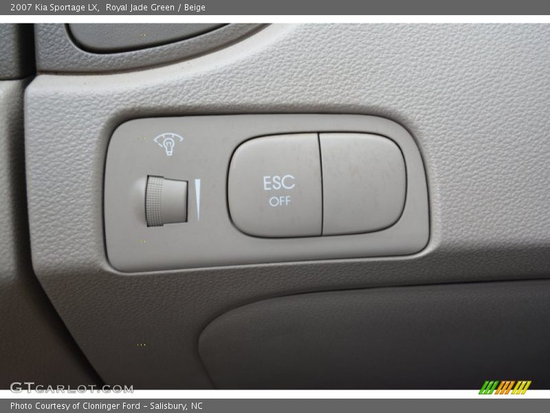 Royal Jade Green / Beige 2007 Kia Sportage LX