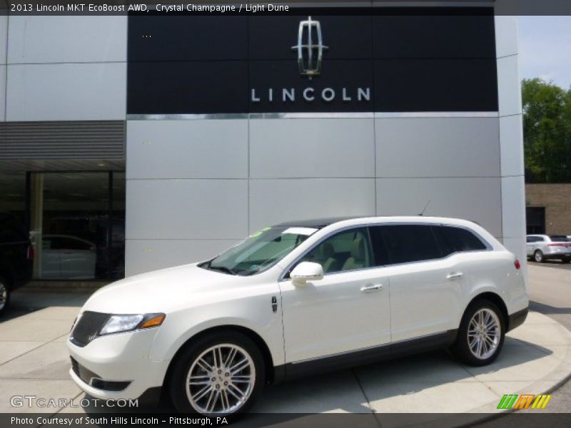 Crystal Champagne / Light Dune 2013 Lincoln MKT EcoBoost AWD