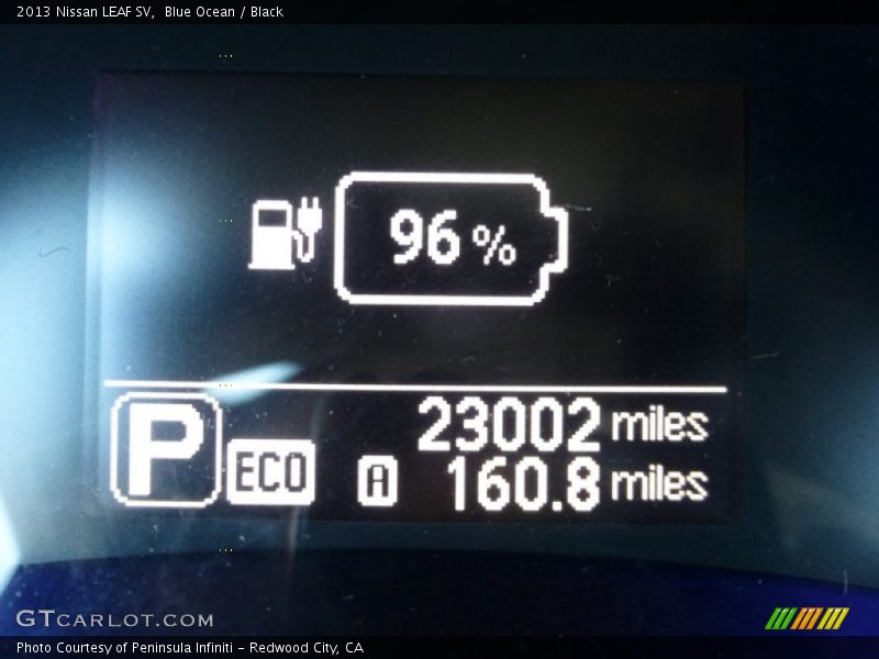 Blue Ocean / Black 2013 Nissan LEAF SV