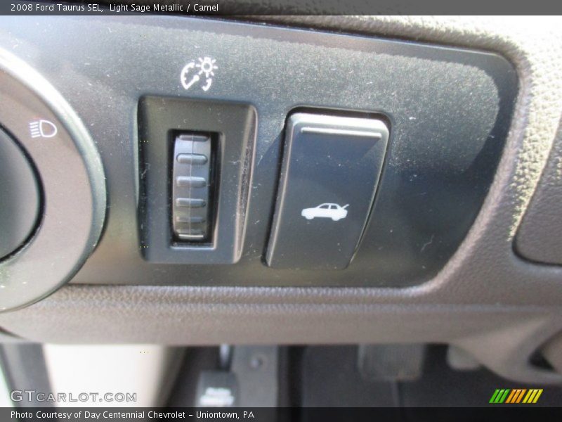 Light Sage Metallic / Camel 2008 Ford Taurus SEL