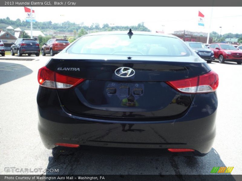 Black / Gray 2013 Hyundai Elantra GLS