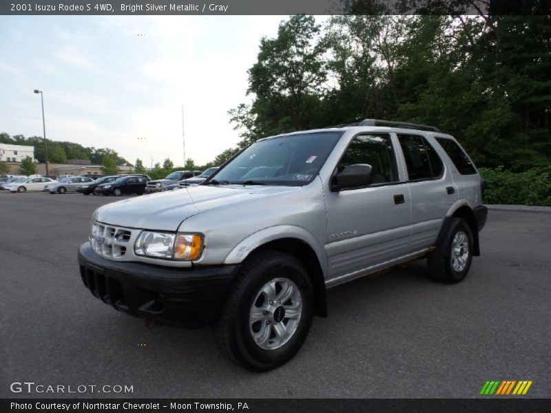 Bright Silver Metallic / Gray 2001 Isuzu Rodeo S 4WD