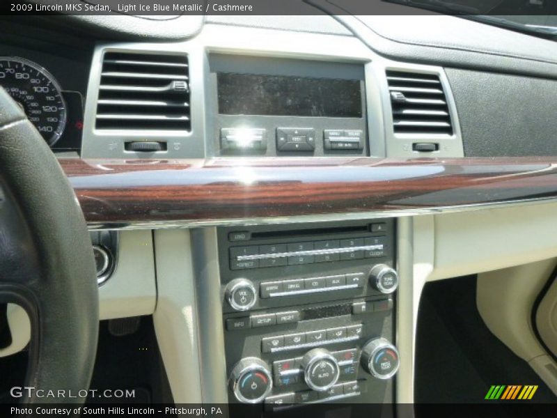 Light Ice Blue Metallic / Cashmere 2009 Lincoln MKS Sedan
