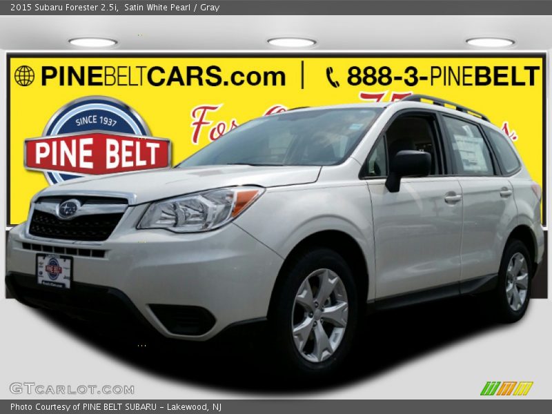 Satin White Pearl / Gray 2015 Subaru Forester 2.5i