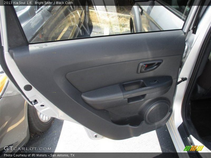 Bright Silver / Black Cloth 2013 Kia Soul 1.6