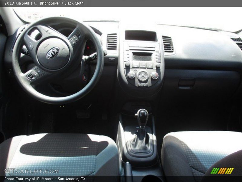 Bright Silver / Black Cloth 2013 Kia Soul 1.6