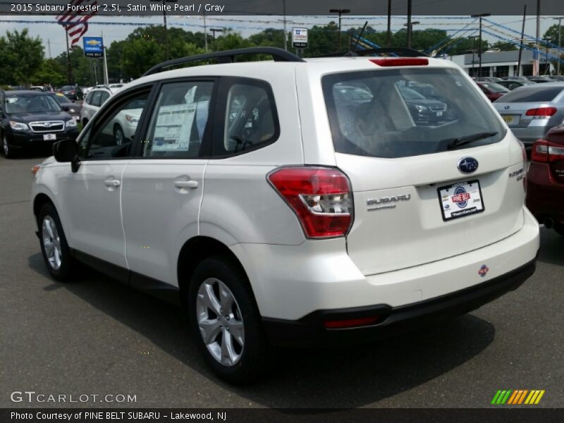 Satin White Pearl / Gray 2015 Subaru Forester 2.5i