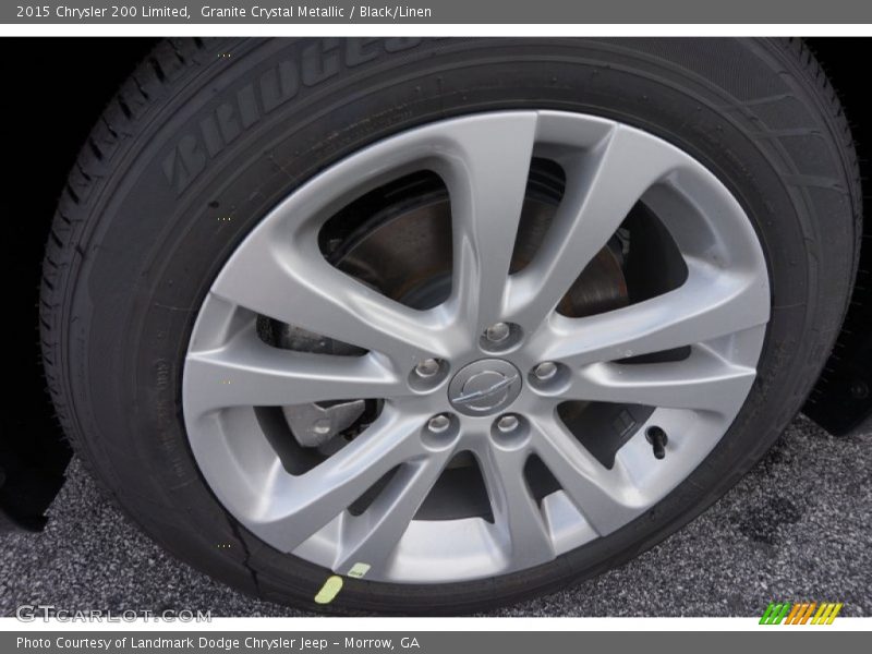 Granite Crystal Metallic / Black/Linen 2015 Chrysler 200 Limited