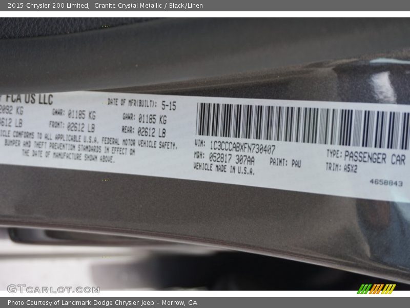 Granite Crystal Metallic / Black/Linen 2015 Chrysler 200 Limited
