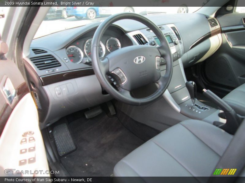 Bright Silver / Gray 2009 Hyundai Sonata Limited