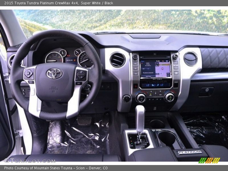 Super White / Black 2015 Toyota Tundra Platinum CrewMax 4x4