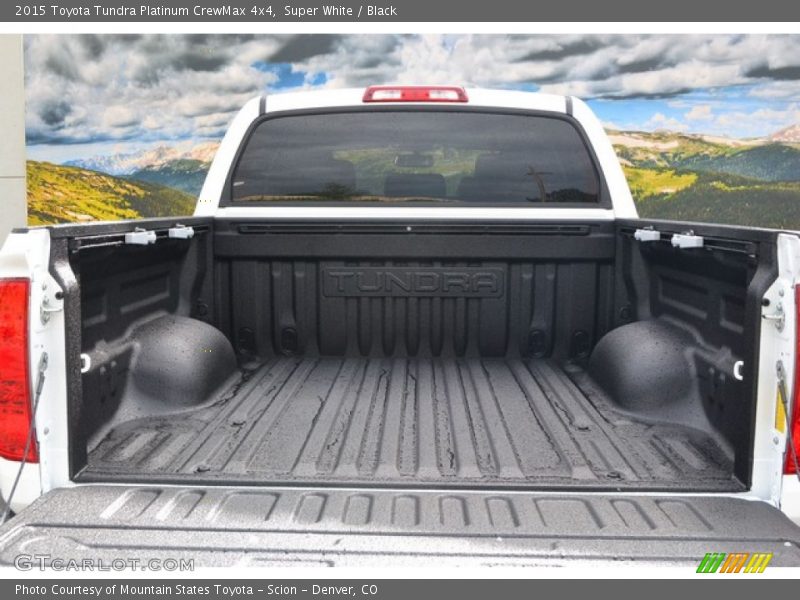 Super White / Black 2015 Toyota Tundra Platinum CrewMax 4x4