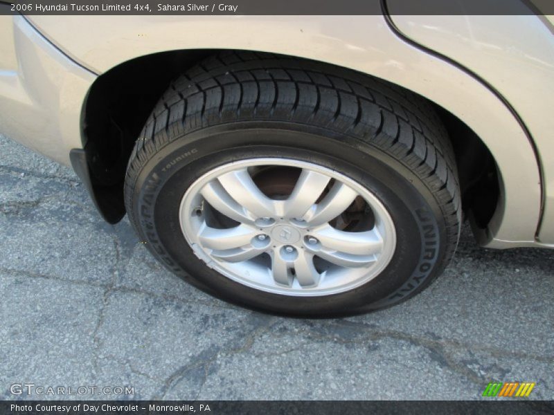 Sahara Silver / Gray 2006 Hyundai Tucson Limited 4x4