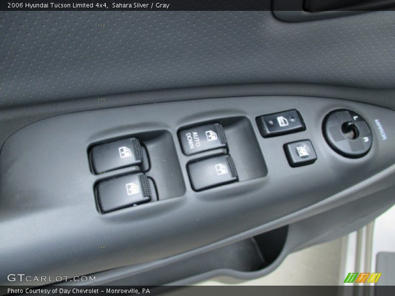 Sahara Silver / Gray 2006 Hyundai Tucson Limited 4x4