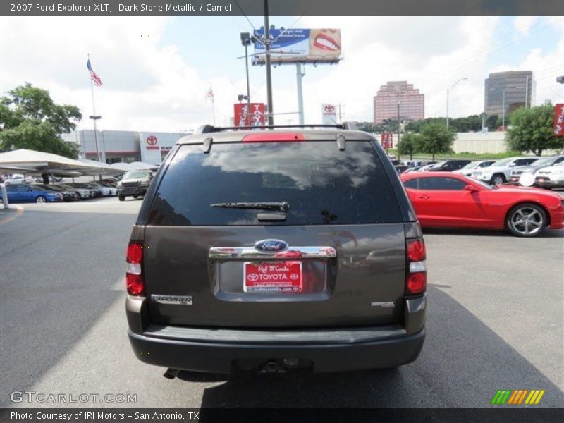 Dark Stone Metallic / Camel 2007 Ford Explorer XLT