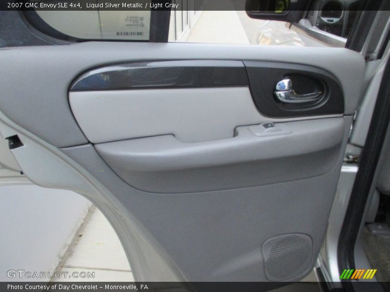 Liquid Silver Metallic / Light Gray 2007 GMC Envoy SLE 4x4