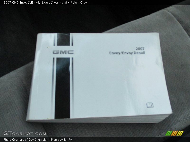 Liquid Silver Metallic / Light Gray 2007 GMC Envoy SLE 4x4