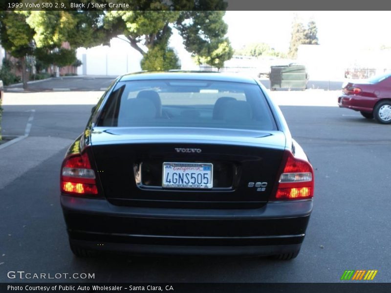 Black / Silver Granite 1999 Volvo S80 2.9