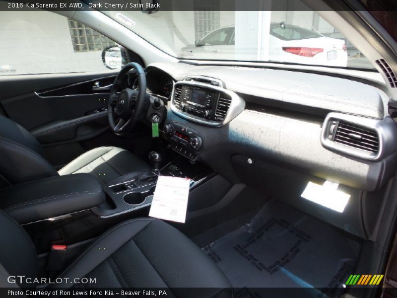 Dark Cherry / Satin Black 2016 Kia Sorento EX AWD