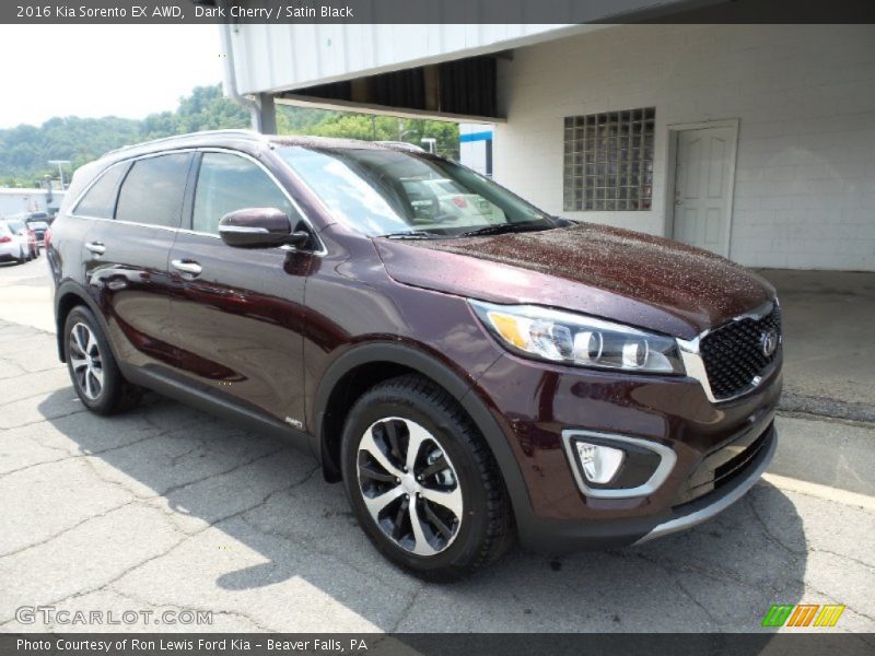 Front 3/4 View of 2016 Sorento EX AWD