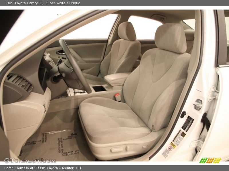 Super White / Bisque 2009 Toyota Camry LE