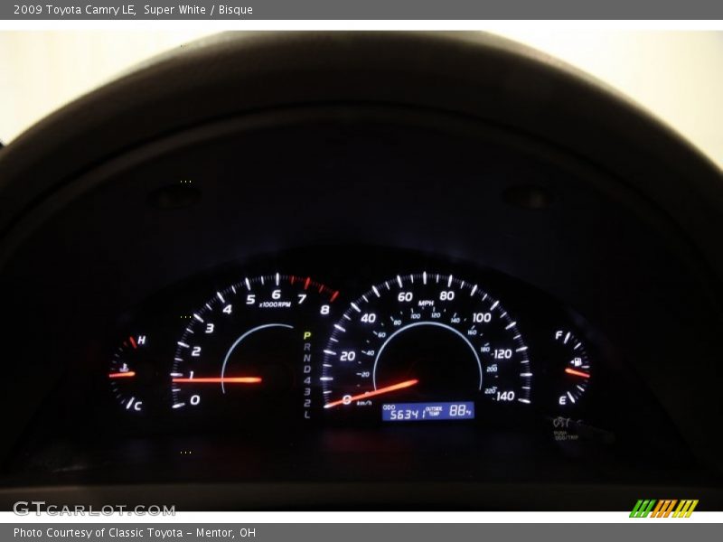 Super White / Bisque 2009 Toyota Camry LE