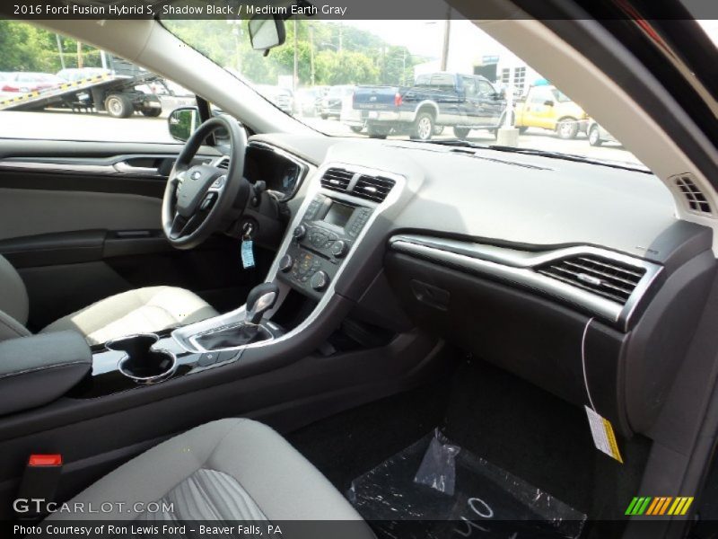Shadow Black / Medium Earth Gray 2016 Ford Fusion Hybrid S