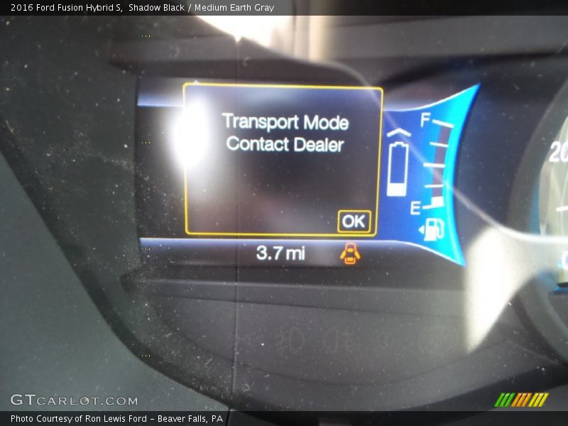 Shadow Black / Medium Earth Gray 2016 Ford Fusion Hybrid S