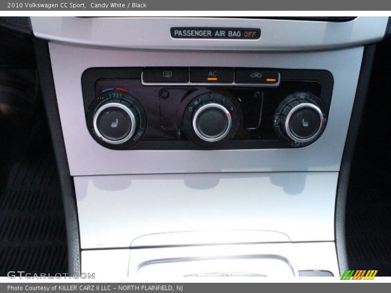 Candy White / Black 2010 Volkswagen CC Sport