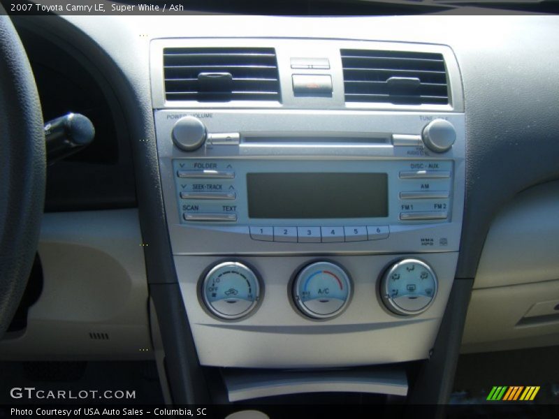 Super White / Ash 2007 Toyota Camry LE