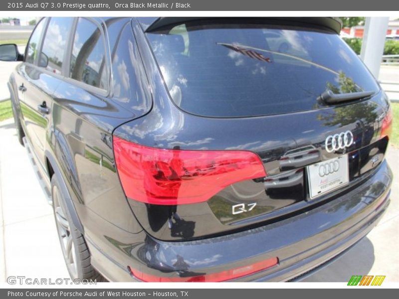 Orca Black Metallic / Black 2015 Audi Q7 3.0 Prestige quattro