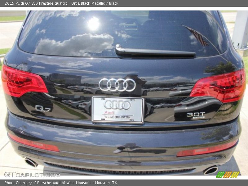 Orca Black Metallic / Black 2015 Audi Q7 3.0 Prestige quattro
