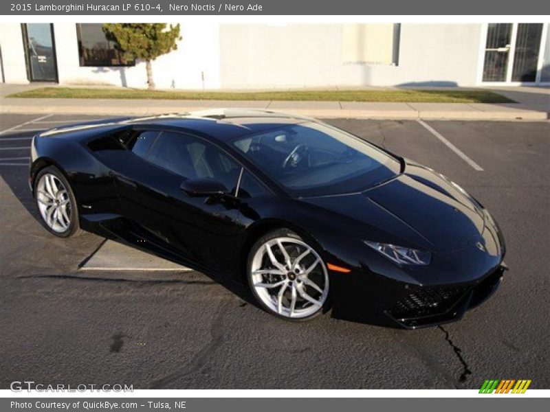 Front 3/4 View of 2015 Huracan LP 610-4