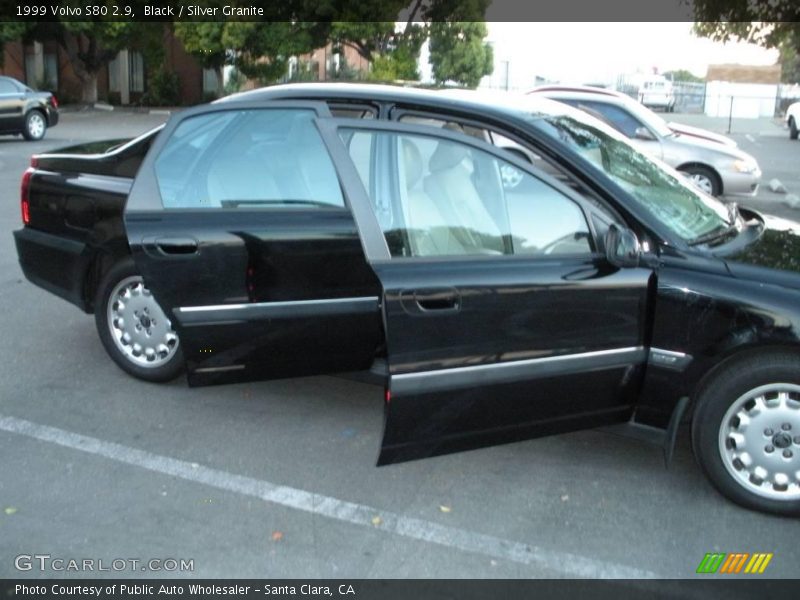 Black / Silver Granite 1999 Volvo S80 2.9